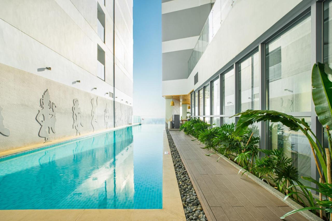 Capital Beachfront Nha Trang Extérieur photo