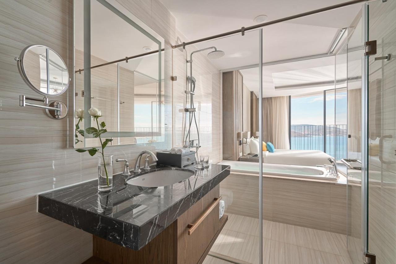 Capital Beachfront Nha Trang Extérieur photo